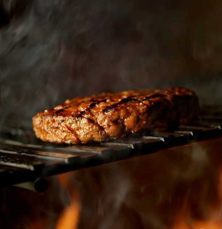 Ta Gourounakia — Burger patty