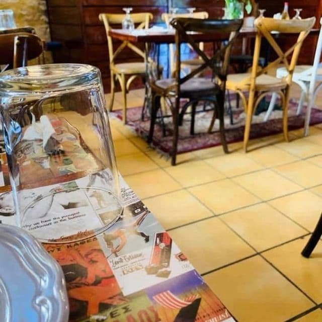 Ta Gourounakia — Interior
